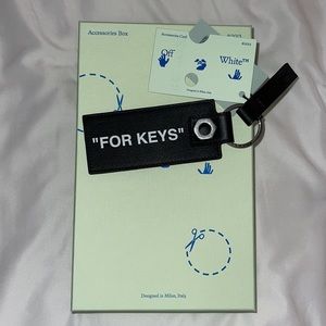 Off White Key chain